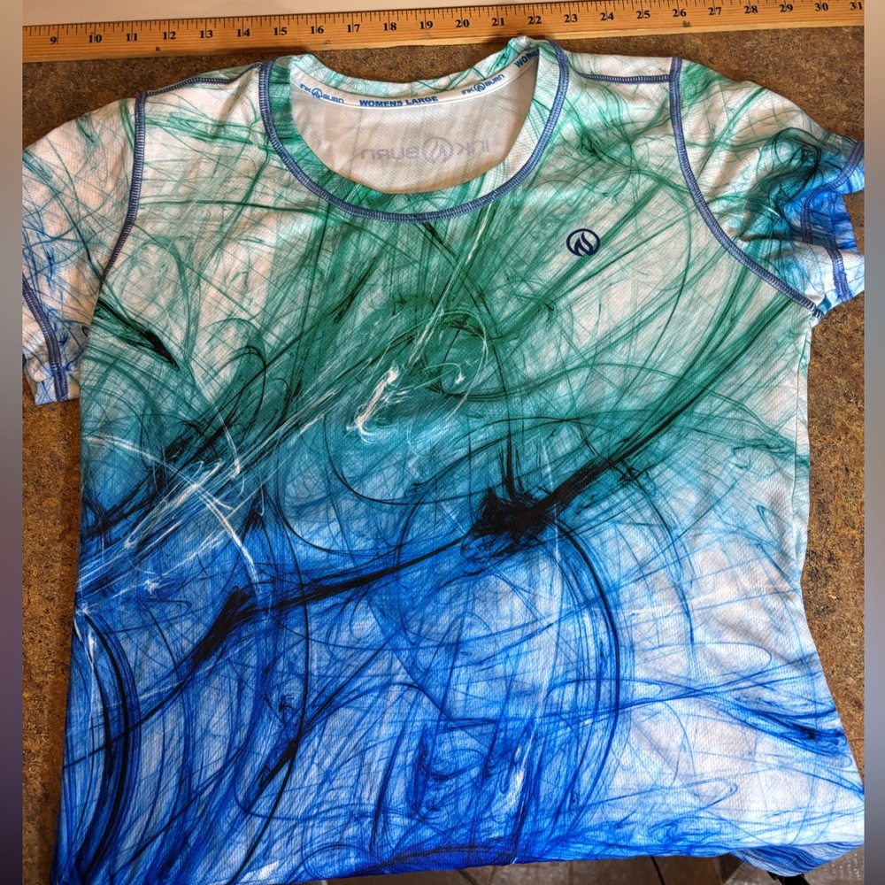 Women’s Large INKnBURN Short Sleeve Shirt